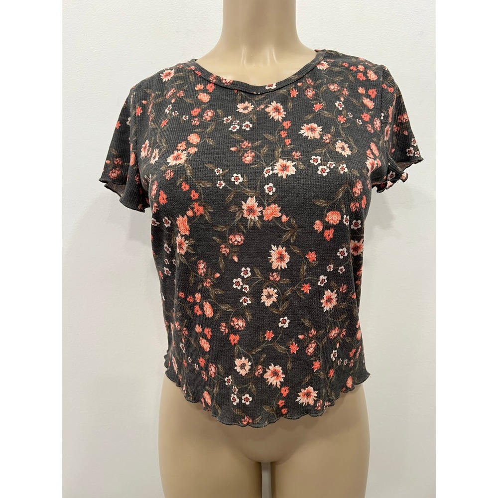 Selfie Crop Top Womens Large Gray Floral Waffle Knit CottageCore Top New w Tags
